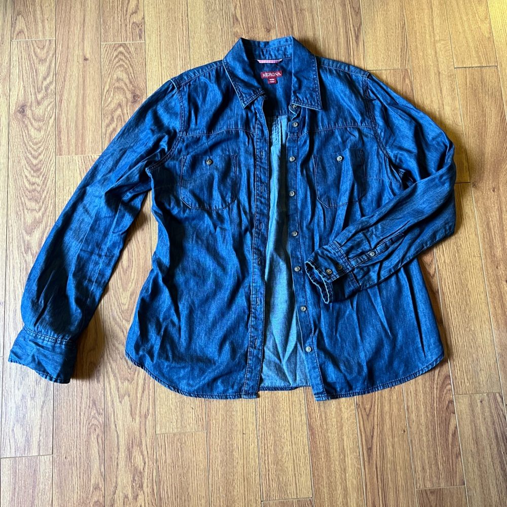 Womens button down Jean shirt